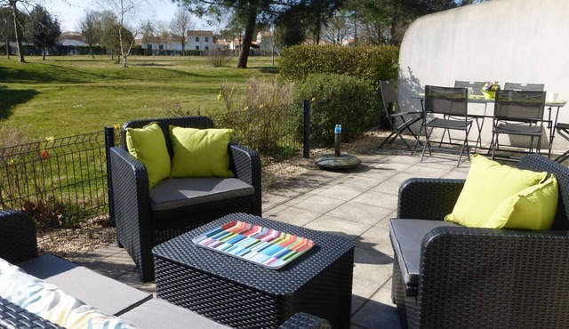 3-bedroom vacation home with heated pool 6 beds