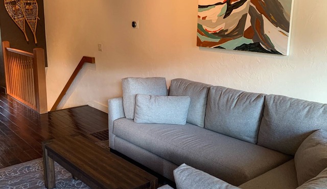 3 Bedroom Val D' Sol Townhouse in the Heart of Sun Valley & Ketchum!