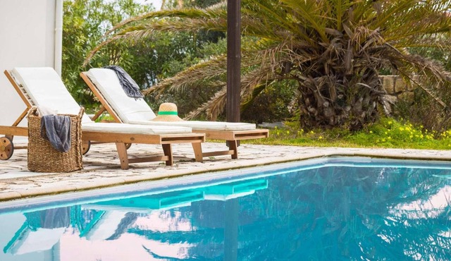 3 bedroom villa close to the beach