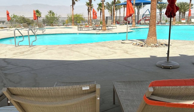 3-bedroom villa in awesome Palm Desert with fitness room, AC, WiFi