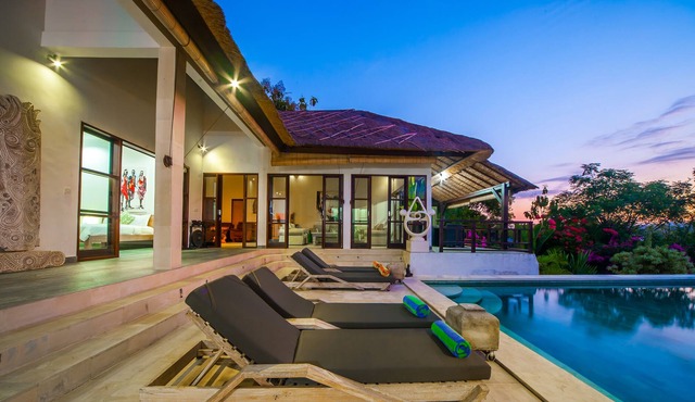 3 bedroom Villa Michiko in Ungasan