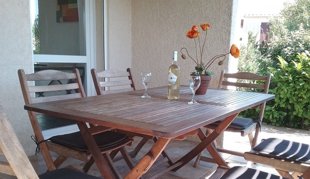 3 bedroom villa with communal pool