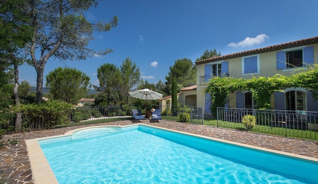 3-BEDROOM VILLA WITH GARDEN AND PRIVATE POOL (N°341)