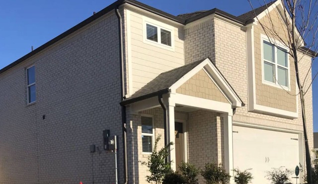 3 bedroom with large backyard