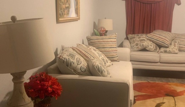 3 Bedroom Within 10 Miles of 4 Major Hospitals