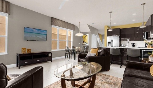 3 Bedrooms/3 Bathrooms/The Retreat (1521 RC)