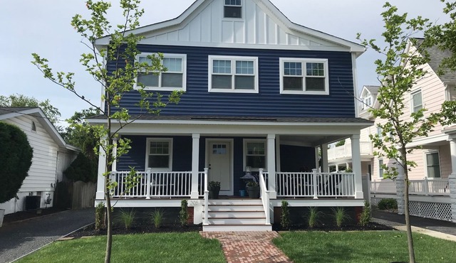 3 Bedrooms Apartment In Belmar