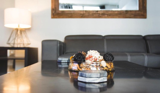 3 Bedrooms corner suite