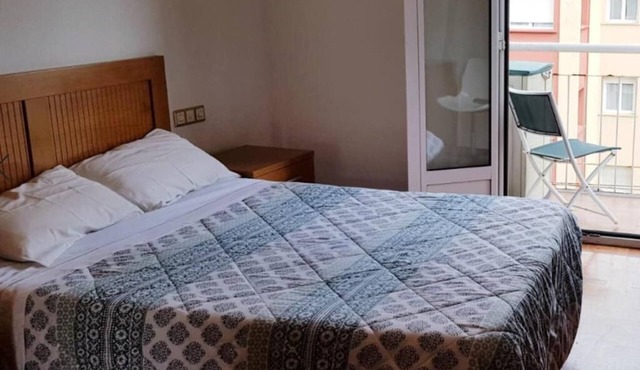 3 Bedrooms FULL Apartment SOHO Parking Included