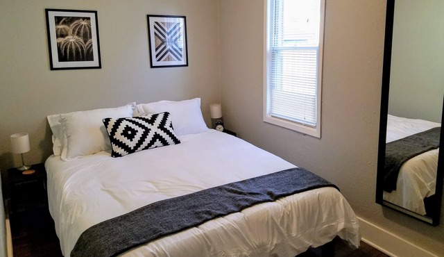 3 Bedrooms in NE Mpls Art District