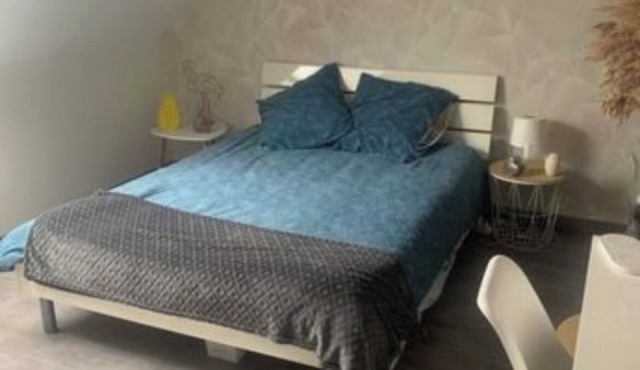 3 bedrooms shower room wc