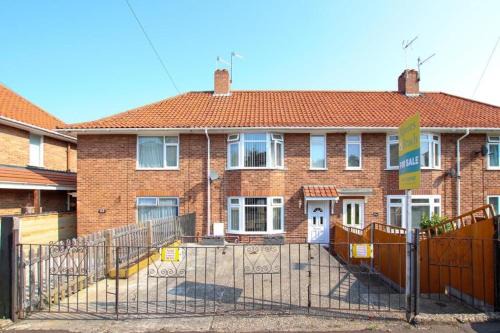 3 bedrooms Sleeps 8 Self Catering House Near California Cliffs and Great Yarmouth Beach,Norfolk