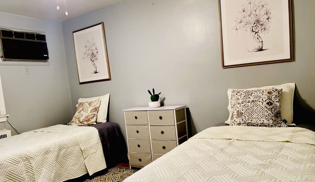 3 bedrooms townhouse/no smoking 🚭/Maximum 10guests/Free parking.