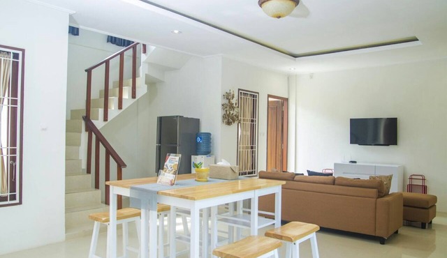 3 bedrooms villa for rent