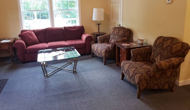 3 Bedrooms within walking distance of Hunter Mtn