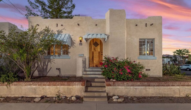 3 Blocks from U of A & 4th Ave/Cozy/1 BR 1 BA