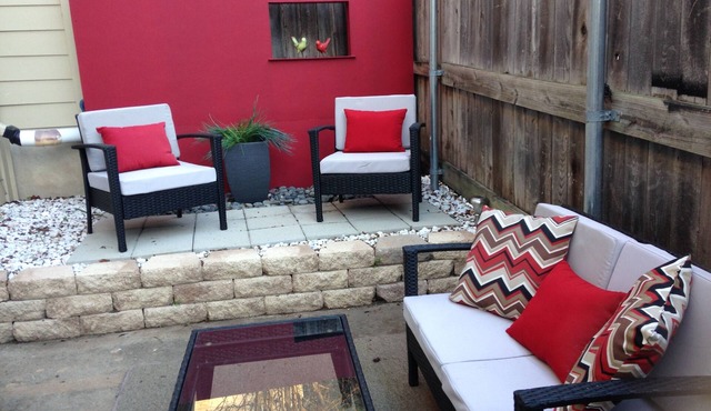 3 Br/2.5 Ba Luxurious Townhouse In Soco/downtown Austin Icons Steps Away