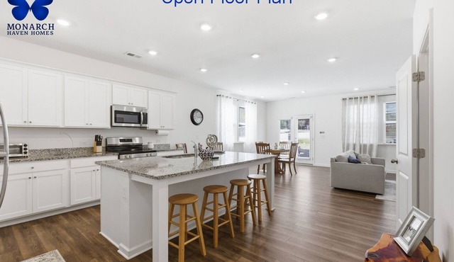 3 BR/2.5 BA, Pets OK, Longer Stays OK, In-Unit W/D