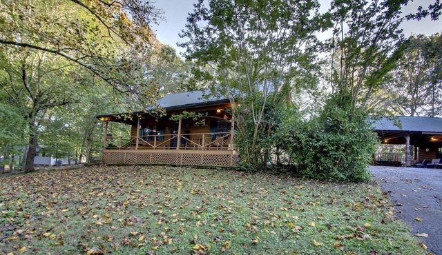 3 br cabin close to lake