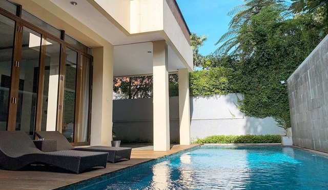 3 BR City View Villa with a private pool 2