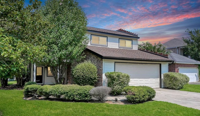 3 BR Montgomery Retreat | King Suite | Private Deck | Gated Community Near Lake Conroe