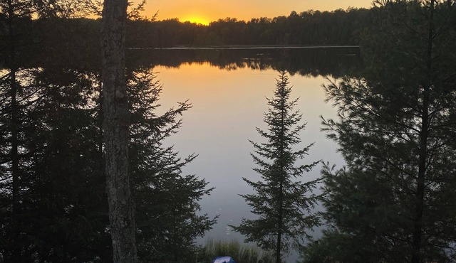 3 BR Northwoods Lake Retreat