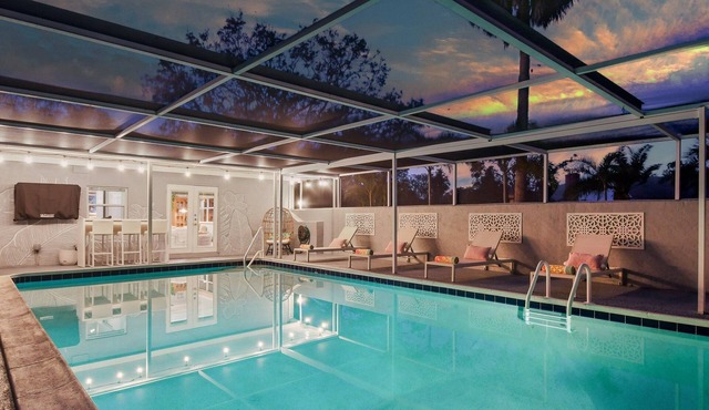 3 BR Retreat in Historic Sarasota w/private pool