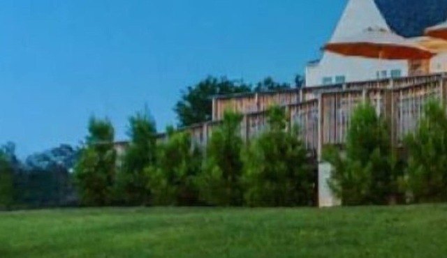 3 BR unit in Shenandoah Crossing