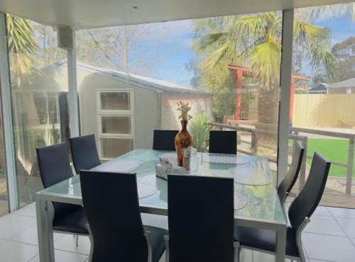 3 BR villa in Werribee near to Werribee CBD