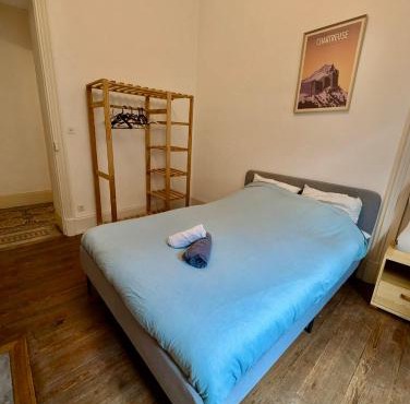 3 Chambres - Hyper Centre - Calme & Tout Equipé avec Wifi