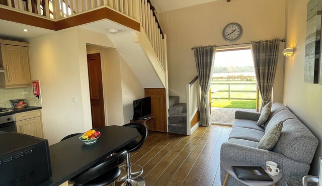 3 cottages. Padel. Big garden with kids outdoor toys. Nr Howden/York 35 mins