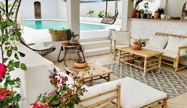 3 guest rooms with beautiful pool in a haven of peace