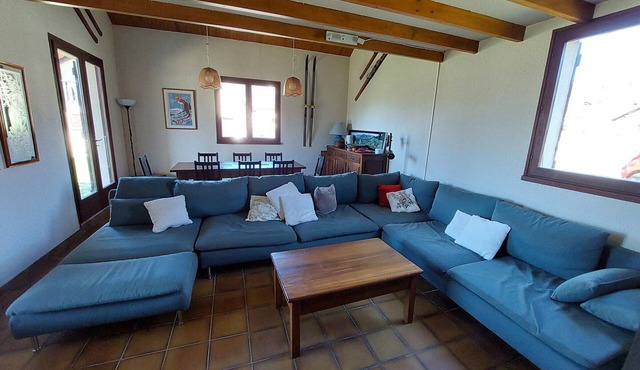 3* House for 7 ppl, Fireplace & Pets allowed, Near slopes