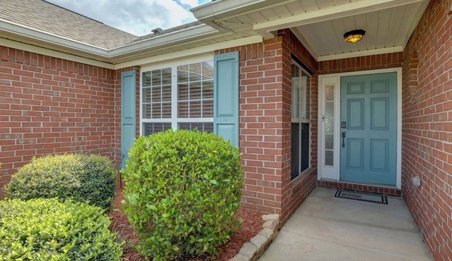 3 King Beds! Close to Airport, Savannah HD, Tybee