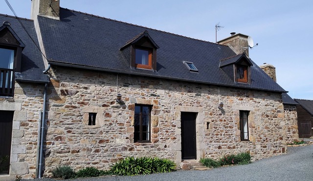 3 km from Paimpol, Bréhat and Loguivy de la Mer