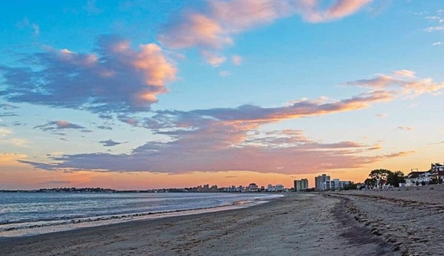 3 Large Bedrooms | Modern Décor | Spacious