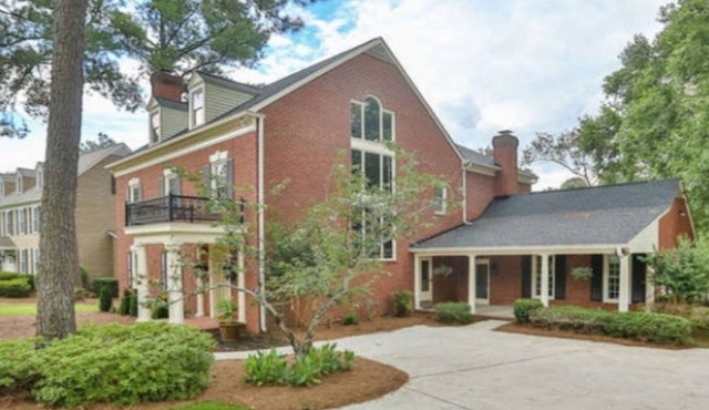 3-Level Masters Retreat 6 Miles From the National - Overlooks West Lake 5th Tee!