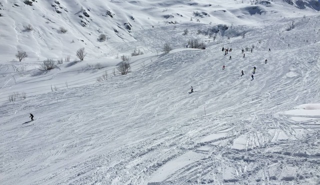 3 Limone Hut White Reserve Ski-in Ski-out Morel chairlift in Piemonte
