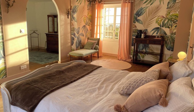 3 luxury bedroom gite on Manoir estate