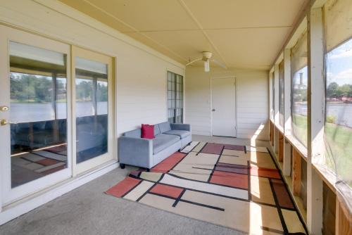 3 Mi to AFB WFH-Friendly Hub in Warner Robins!