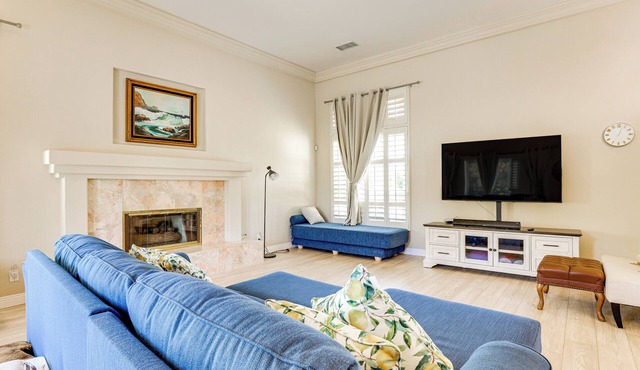 3 Mi to Beach: Central & Elegant Home in Oceanside