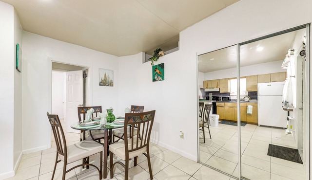 3 Mi to Beach: Pet-Friendly Gem in Hollywood