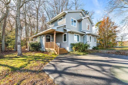 3 Mi to Bethany Beach! Dog-Friendly Family Getaway