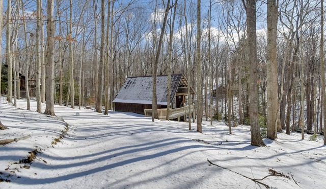 3 Mi to Cave Run Lake! Nature-Centric Family Cabin