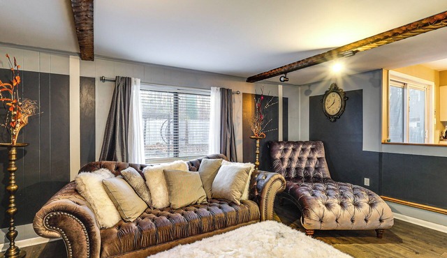 3 Mi to Dover Motor Speedway: Pet-friendly Retreat