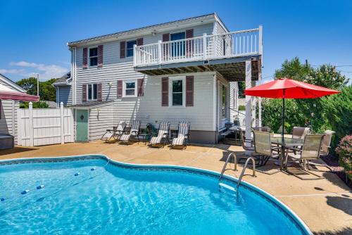 3 Mi to Dtwn & Beach! Bristol Home w/Patio
