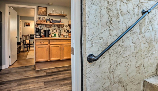 3 Mi to Dtwn: Convenient Denver Apt