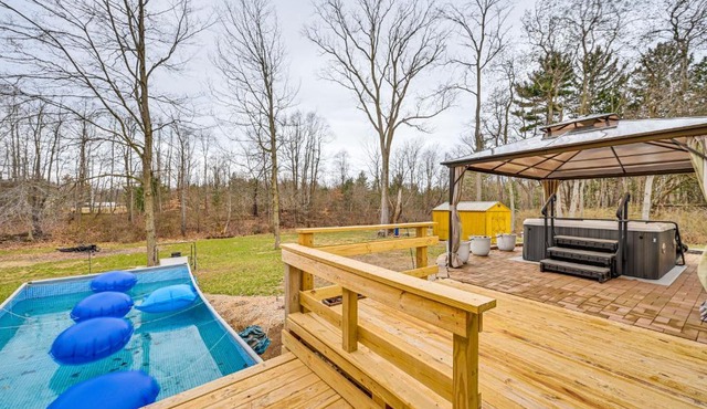 3 Mi to Dtwn: Family-Friendly Home in South Haven!