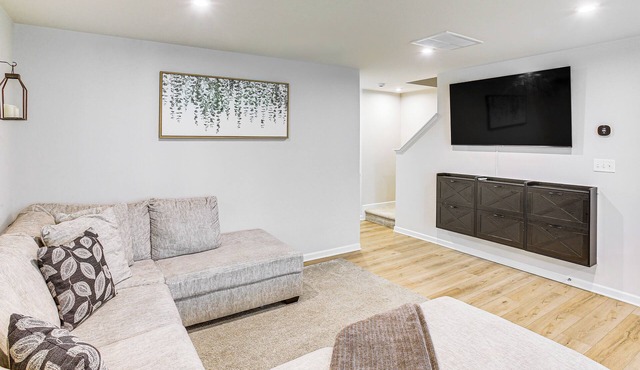 3 Mi to Dtwn Franklin: Family-Friendly Townhouse