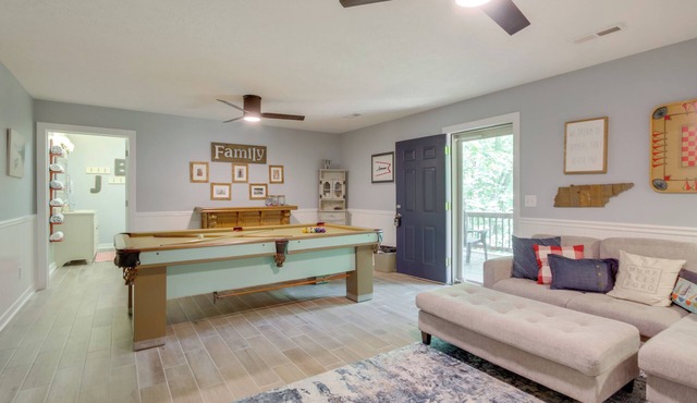 3 Mi to Pickwick Lake: Spacious Family Getaway
